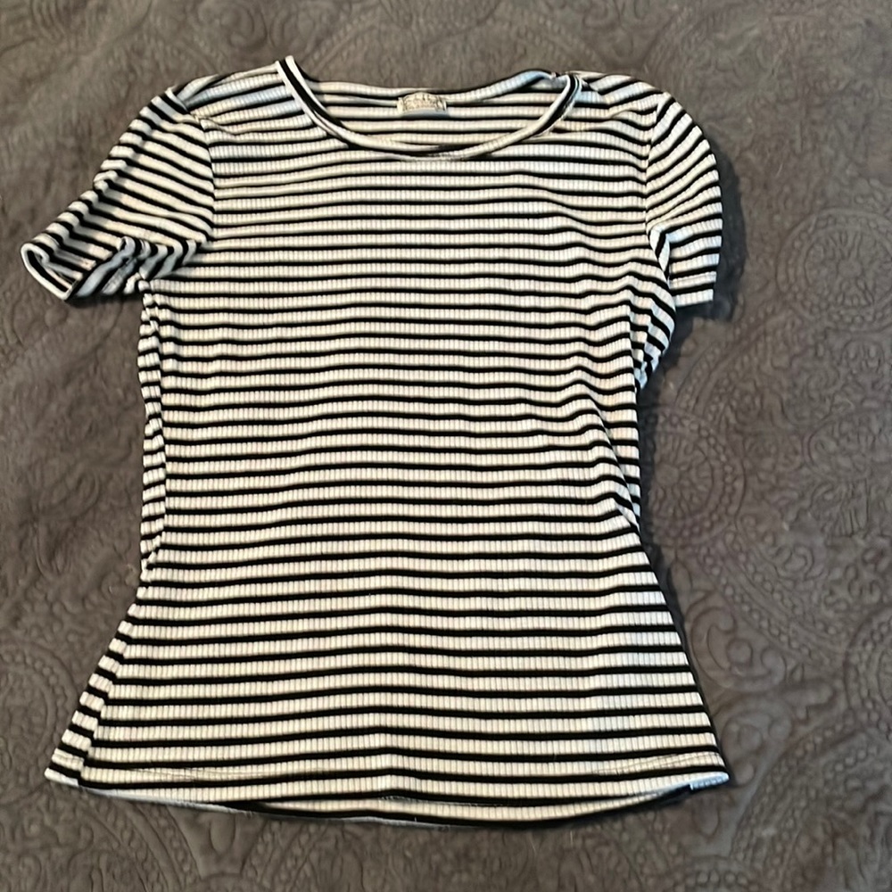 Cute Free People top